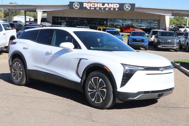 new 2026 Chevrolet Blazer EV car, priced at $45,001