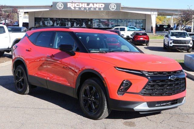 new 2025 Chevrolet Blazer car, priced at $37,880