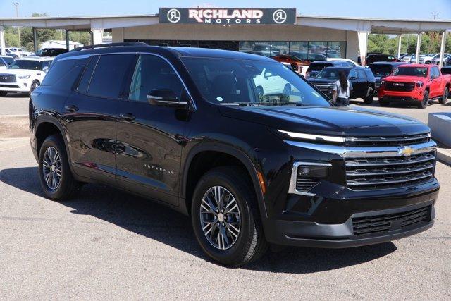 new 2026 Chevrolet Traverse car, priced at $41,118