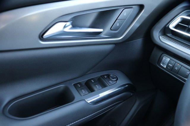 new 2026 Chevrolet Traverse car, priced at $41,118