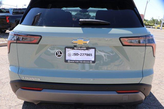 new 2026 Chevrolet Equinox car, priced at $29,995