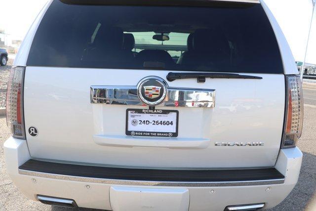 used 2013 Cadillac Escalade car, priced at $19,433