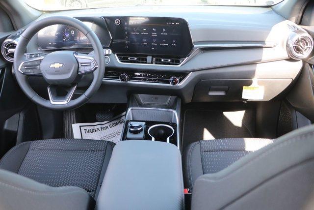 new 2026 Chevrolet Equinox car, priced at $29,995