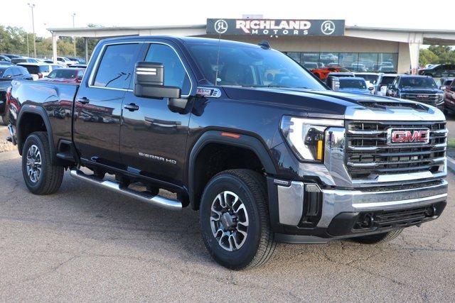new 2026 GMC Sierra 2500 car, priced at $75,340