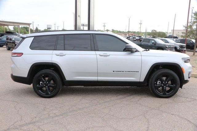 used 2025 Jeep Grand Cherokee L car, priced at $45,244