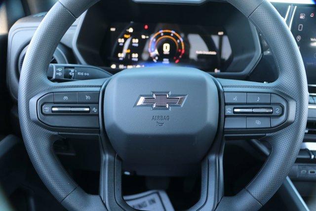 new 2026 Chevrolet Colorado car, priced at $43,005