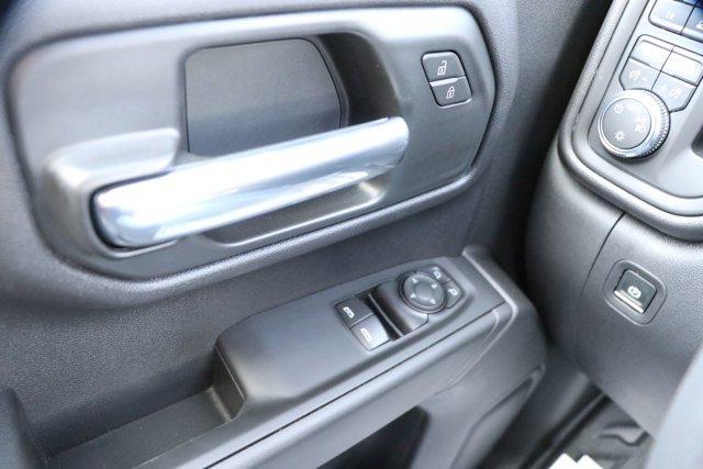new 2025 GMC Sierra 1500 car, priced at $44,029