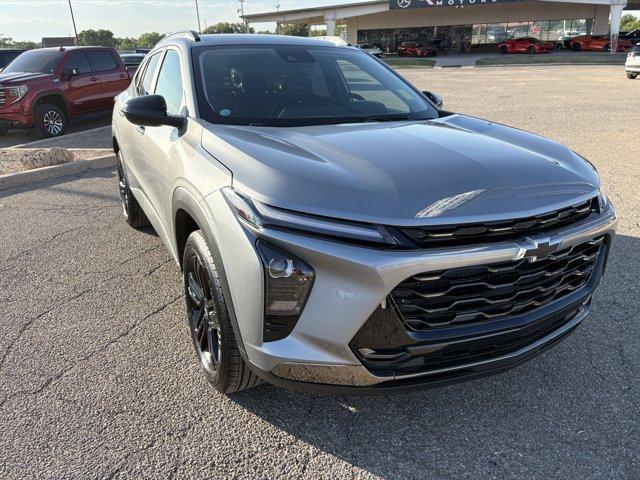 new 2025 Chevrolet Trax car, priced at $27,029