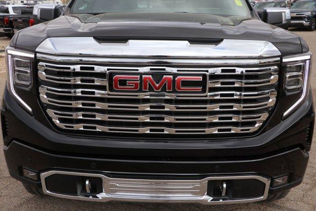 new 2025 GMC Sierra 1500 car, priced at $71,404
