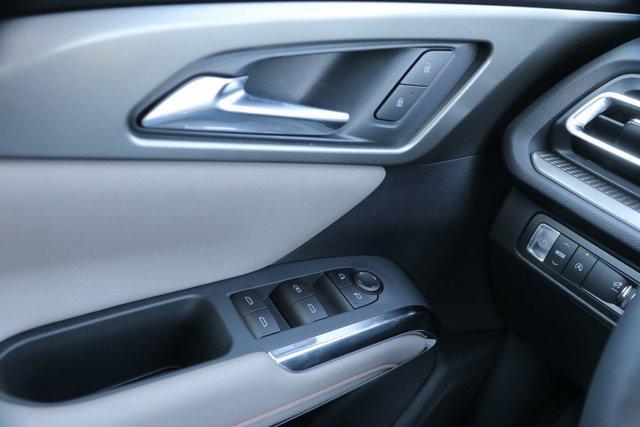 new 2025 Chevrolet Traverse car, priced at $43,294