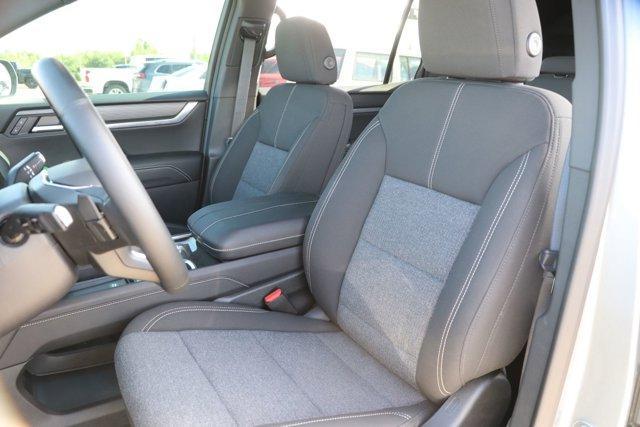new 2025 GMC Acadia car, priced at $45,030
