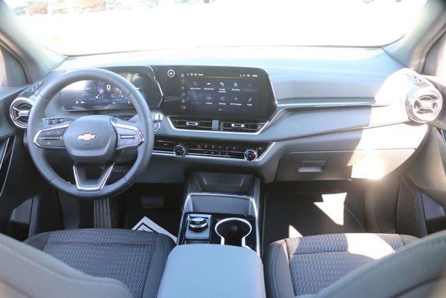 new 2026 Chevrolet Equinox car, priced at $30,495