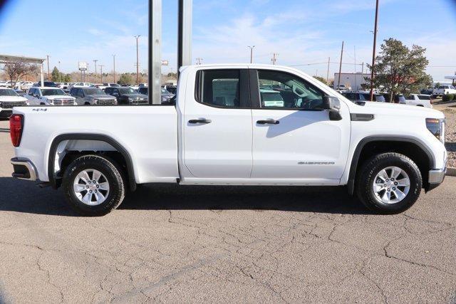 new 2025 GMC Sierra 1500 car, priced at $50,570