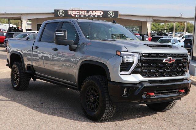 new 2025 Chevrolet Silverado 2500 car, priced at $87,104