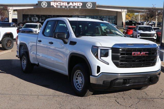 new 2025 GMC Sierra 1500 car, priced at $48,280