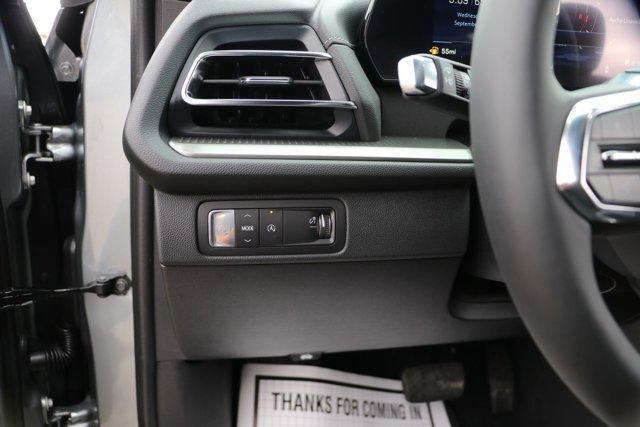 new 2026 Chevrolet Traverse car, priced at $46,504