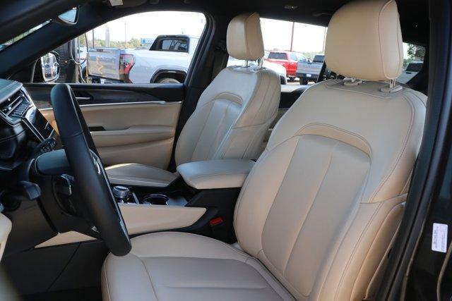 used 2024 Jeep Grand Cherokee L car, priced at $36,027