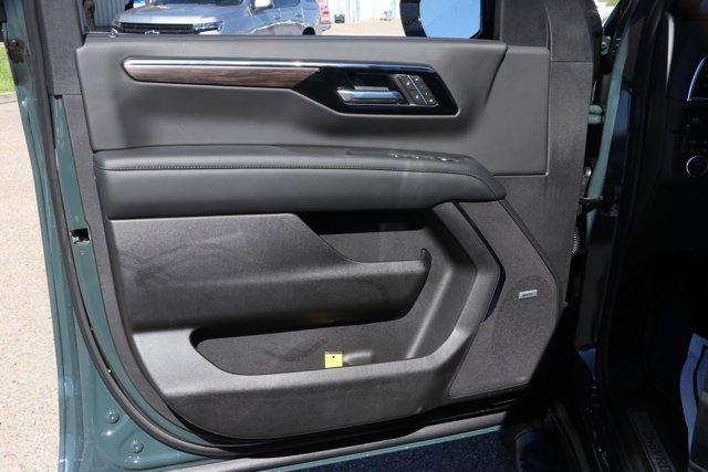 new 2026 Chevrolet Suburban car, priced at $77,164