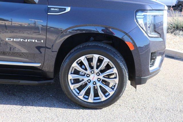 used 2023 GMC Yukon XL car, priced at $65,371