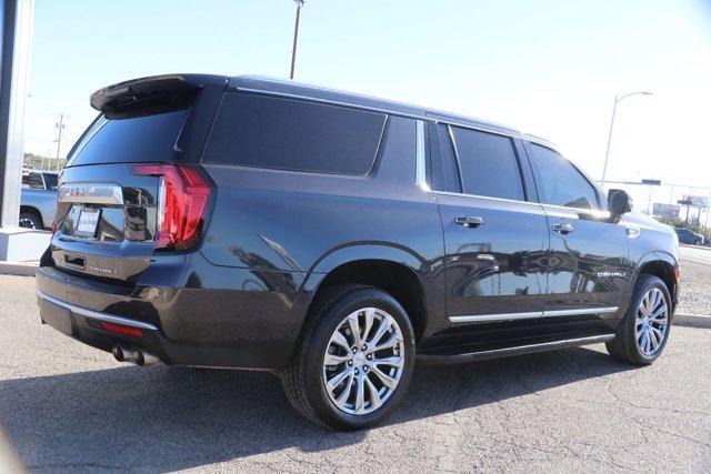 used 2023 GMC Yukon XL car, priced at $65,371