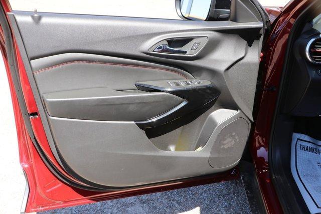 new 2025 Chevrolet Trax car, priced at $26,329