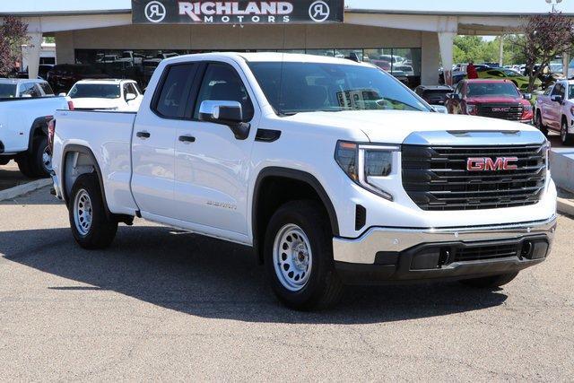 new 2024 GMC Sierra 1500 car, priced at $43,001