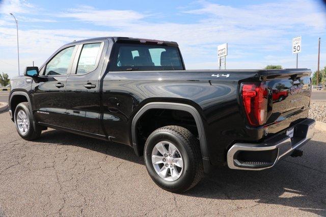 new 2026 GMC Sierra 1500 car, priced at $42,444