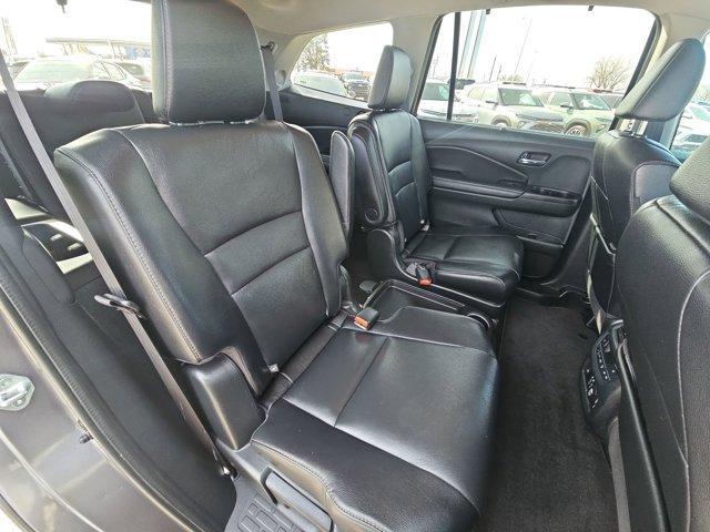 used 2022 Honda Pilot car, priced at $32,429