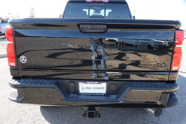 new 2025 Chevrolet Silverado 3500 car, priced at $90,294