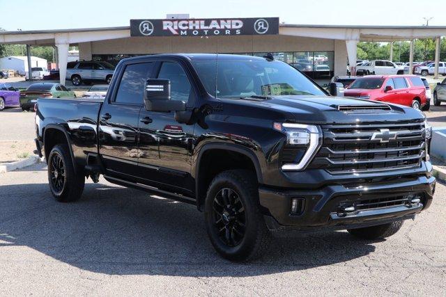 new 2025 Chevrolet Silverado 3500 car, priced at $90,294
