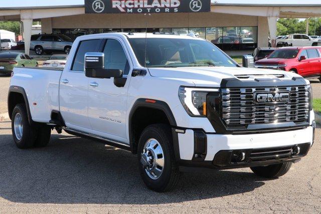new 2025 GMC Sierra 3500 car, priced at $103,834