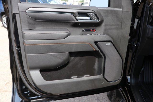new 2025 GMC Sierra 1500 car, priced at $73,744