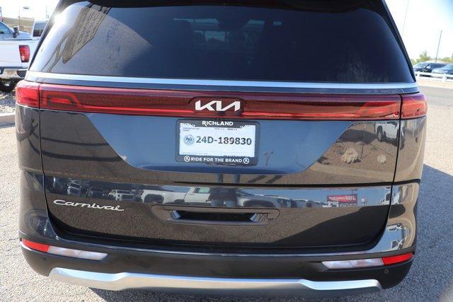 used 2022 Kia Carnival car, priced at $33,804