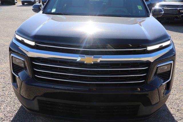 new 2026 Chevrolet Traverse car, priced at $41,155
