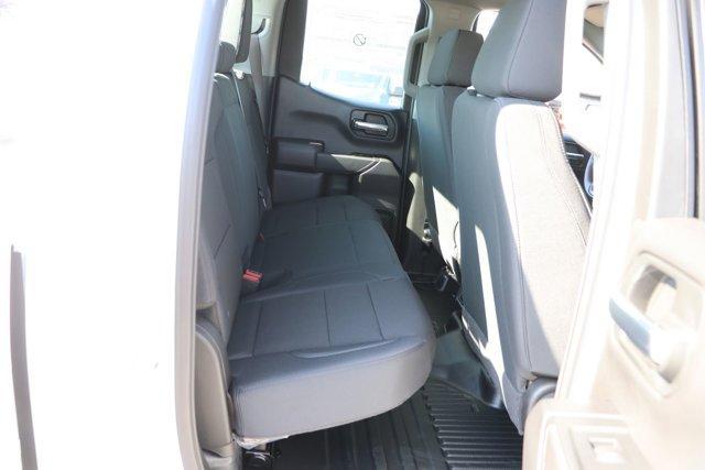 new 2025 GMC Sierra 1500 car, priced at $47,425