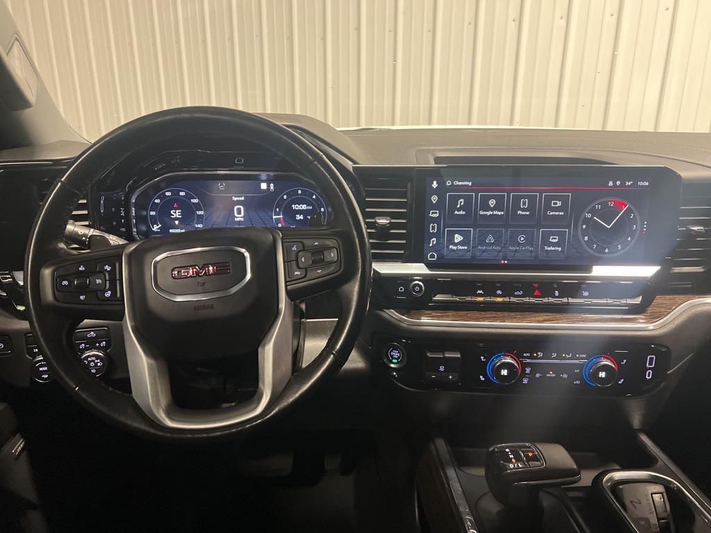 used 2022 GMC Sierra 1500 car, priced at $35,570