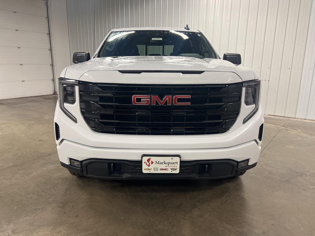 used 2022 GMC Sierra 1500 car, priced at $35,570