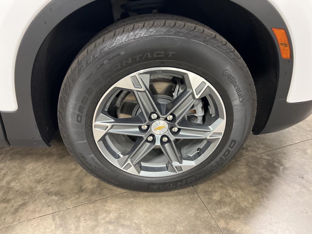 used 2023 Chevrolet Blazer car, priced at $28,490