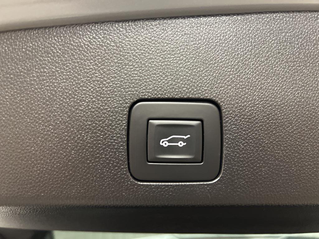 used 2023 Buick Encore GX car, priced at $22,980