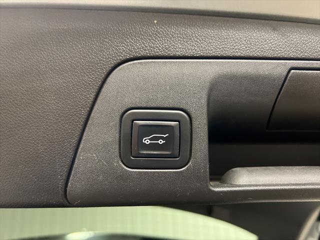 used 2023 Buick Envision car, priced at $34,990