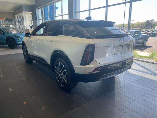 new 2025 Cadillac OPTIQ car, priced at $60,870