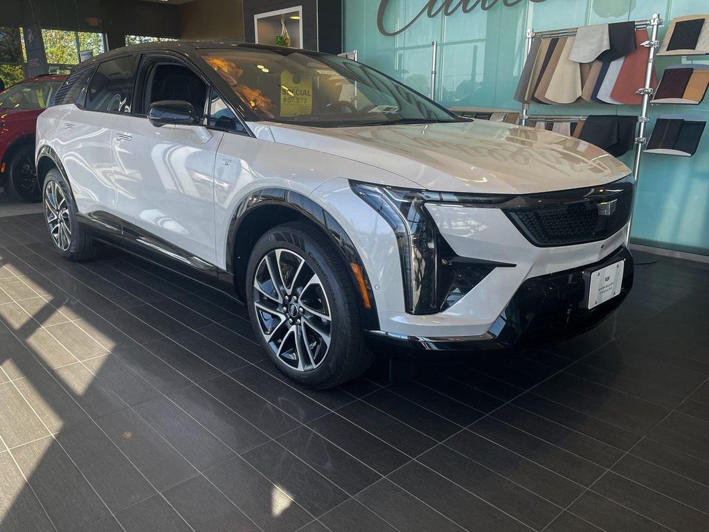new 2025 Cadillac OPTIQ car, priced at $60,870
