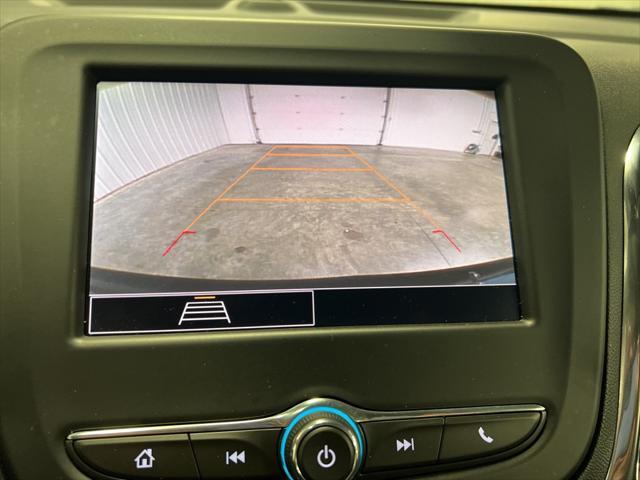 used 2024 Chevrolet Equinox car, priced at $25,890