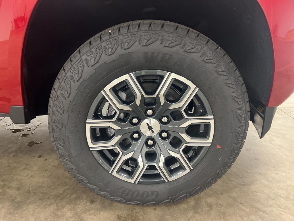 new 2026 Chevrolet Colorado car, priced at $48,435