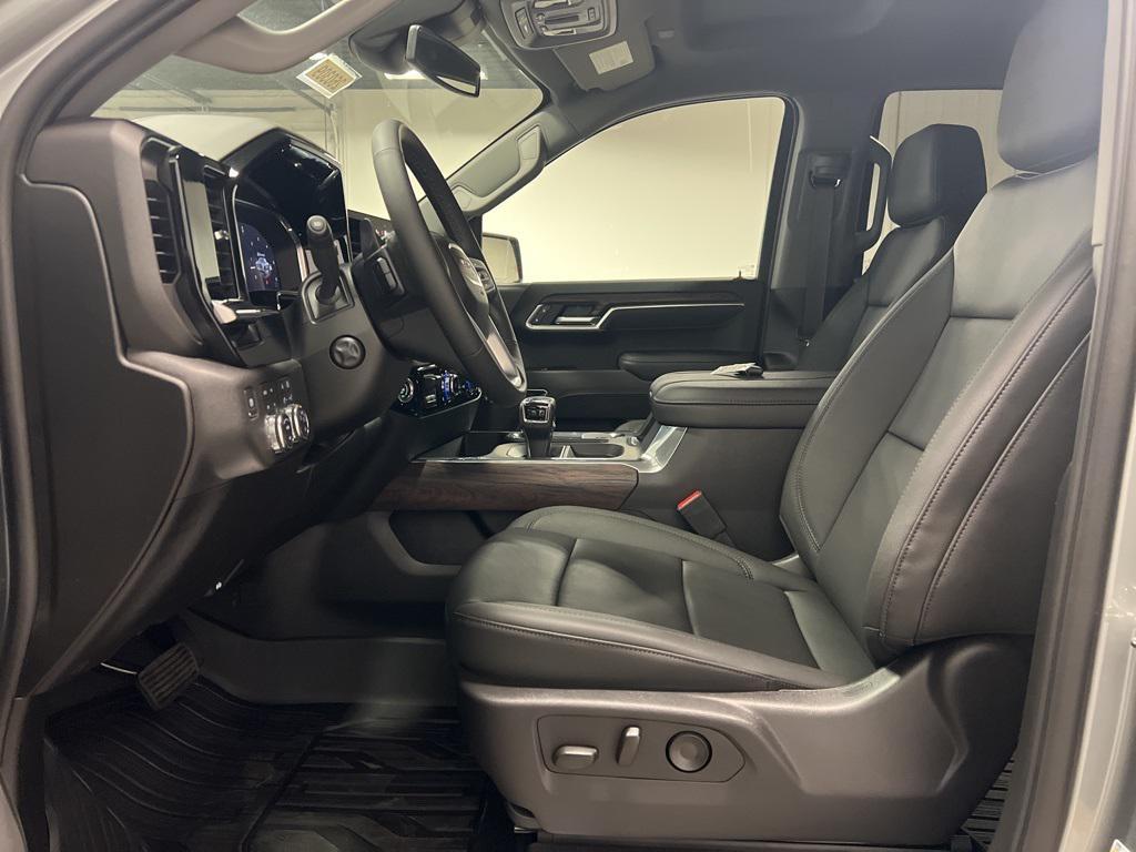 new 2026 GMC Sierra 1500 car, priced at $67,340