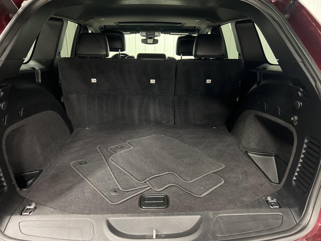 used 2020 Jeep Grand Cherokee car, priced at $24,460