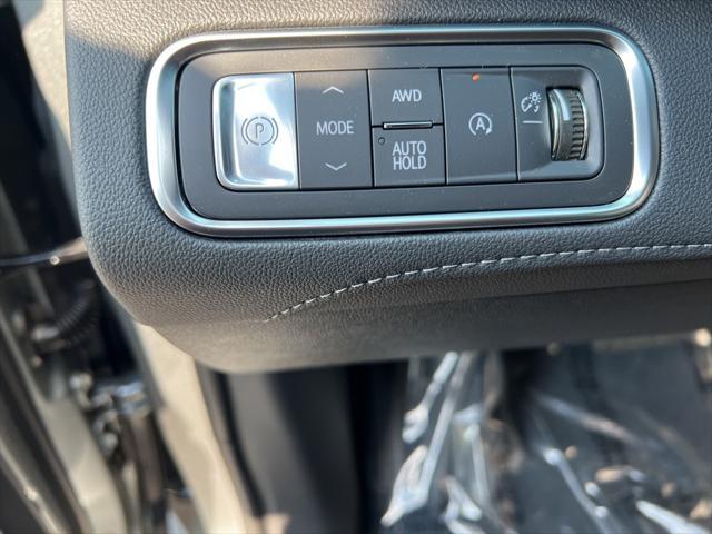 new 2025 Buick Enclave car, priced at $51,480