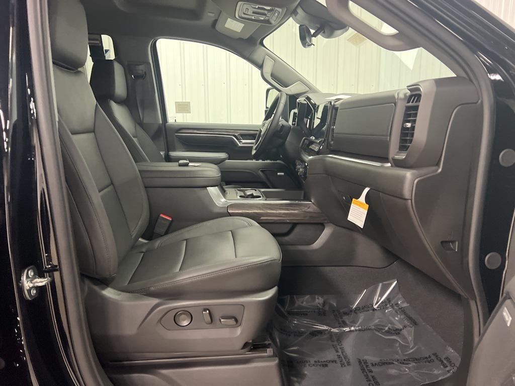 new 2026 Chevrolet Silverado 3500 car, priced at $75,250