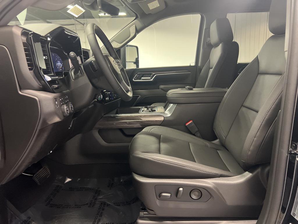 new 2026 Chevrolet Silverado 3500 car, priced at $75,250