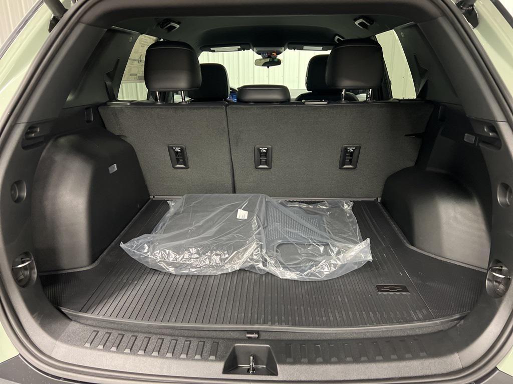 new 2026 Chevrolet Equinox car, priced at $35,195